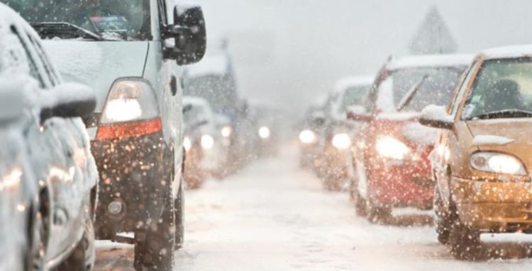 Blog post - How technology can help you handle holiday season traffic Kako vam tehnologija može pomoći da se nosite sa saobraćajem u prazničnoj sezoni - Frotcom