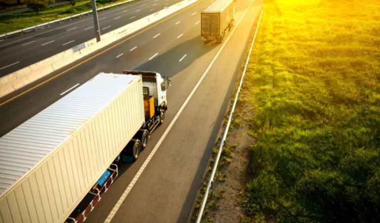keep-your-fleet-safe-efficient-this-summer.jpg Mantieni la tua flotta sicura ed efficiente quest'estate - Frotcom