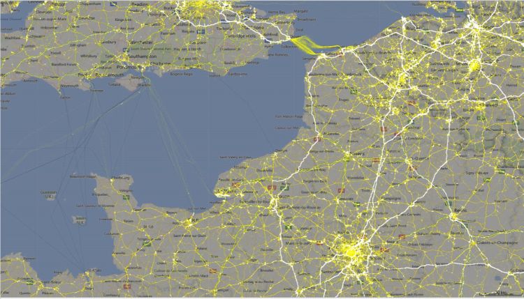 Big Data at your fingertips with Frotcom Analytics - Millions of records collected by Frotcom daily