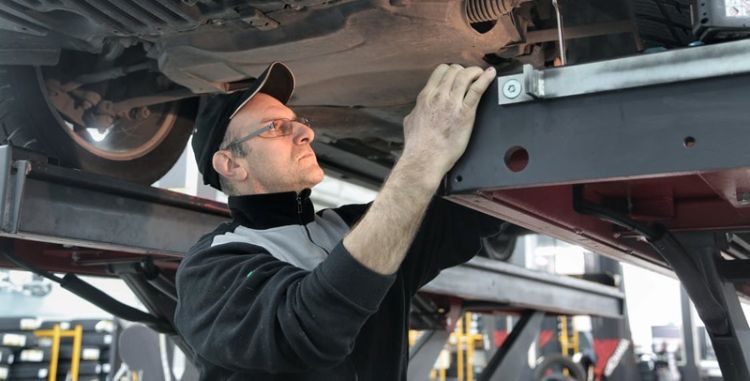 Blog - How can fleet managers reduce TCO through preventive fleet maintenance? How can fleet managers reduce TCO through preventive fleet maintenance? - Frotcom