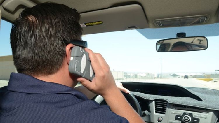 Phone addicts are worse threat than drunk drivers, study finds