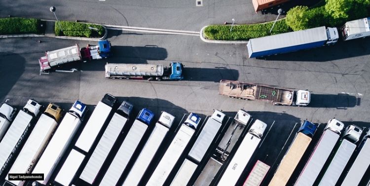 European Commission demands action to improve the number of safe and secure truck parking areas