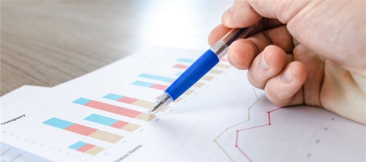 Blog - Top three reports to help you improve your fleet vehicles’ fuel consumption Top three reports to help you improve your fleet vehicles’ fuel consumption