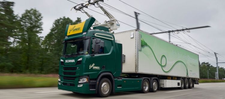 Germany tests its first eHighway for hybrid trucks