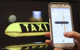 Blog card - TAXI Vs. UBER TAXI Vs. UBER