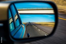 Blog card - Following another car lead to Risky Driving Following another car lead to Risky Driving