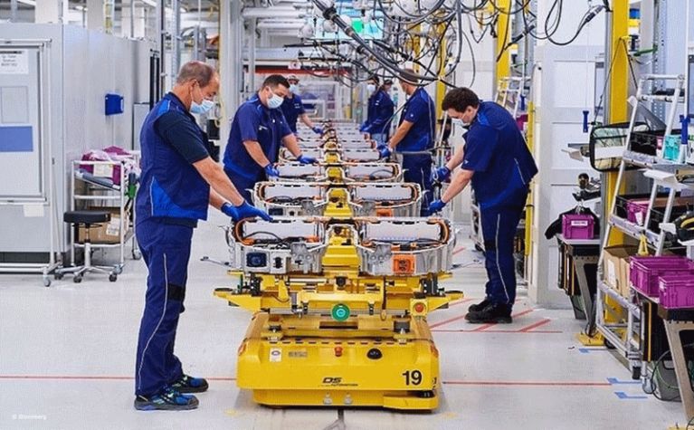 Breaking down the barriers to large-scale electric vehicles adoption_B.jpg Breaking down the barriers to large-scale electric vehicles adoption - Frotcom