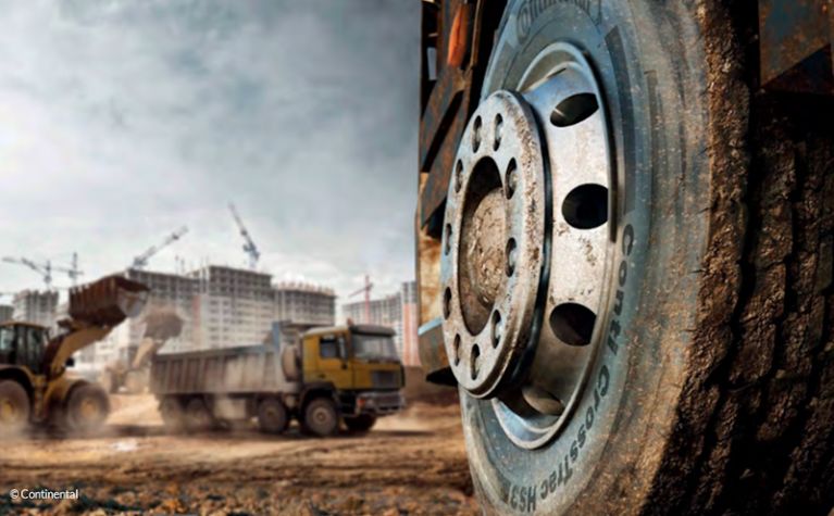 Get your fleet rolling with the perfect tires_b.jpg Get your fleet rolling with the perfect tires - Frotcom