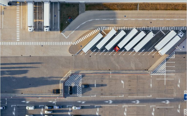 Blog - European Commission calls for safe and secure parking areas for trucks European Commission calls for safe and secure parking areas for trucks - Frotcom