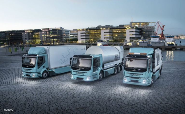 Major truck manufacturers join forces to build an electric charging network in Europe  - Frotcom